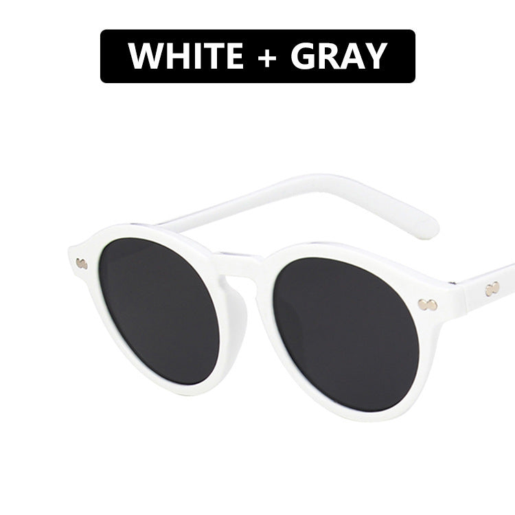 Ladies extravagant round sunglasses with lightweight frame structure and polarized lenses Stornfield