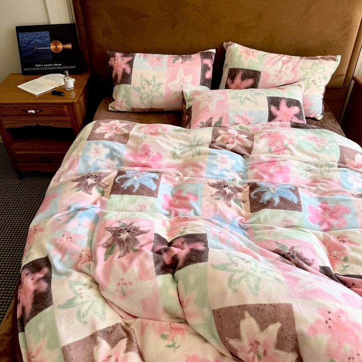 Cute Themed Flannel Bedding Set