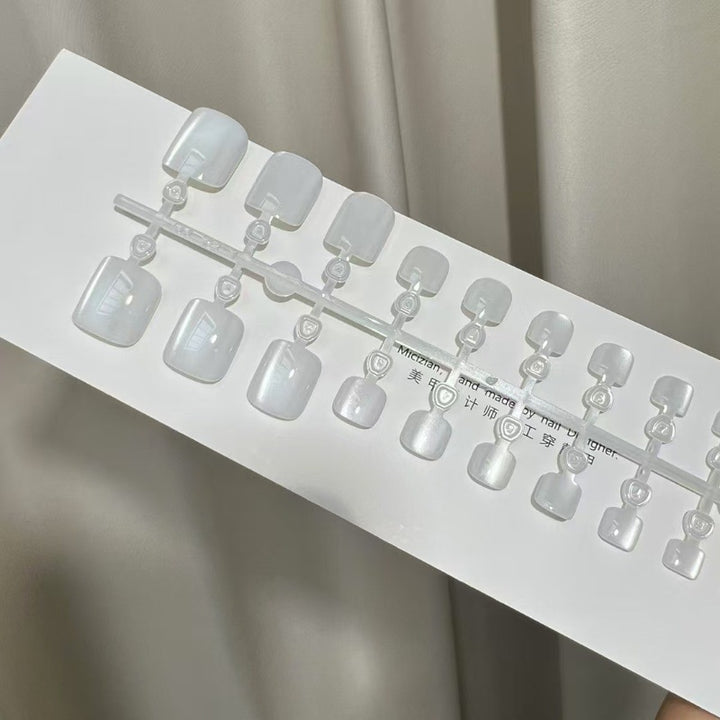 Premium Nail Art Tips Stornfield