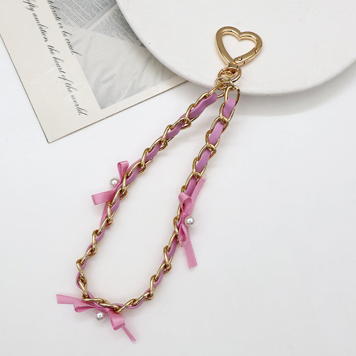 Chic Chain-Linked Eyewear Holder Stornfield
