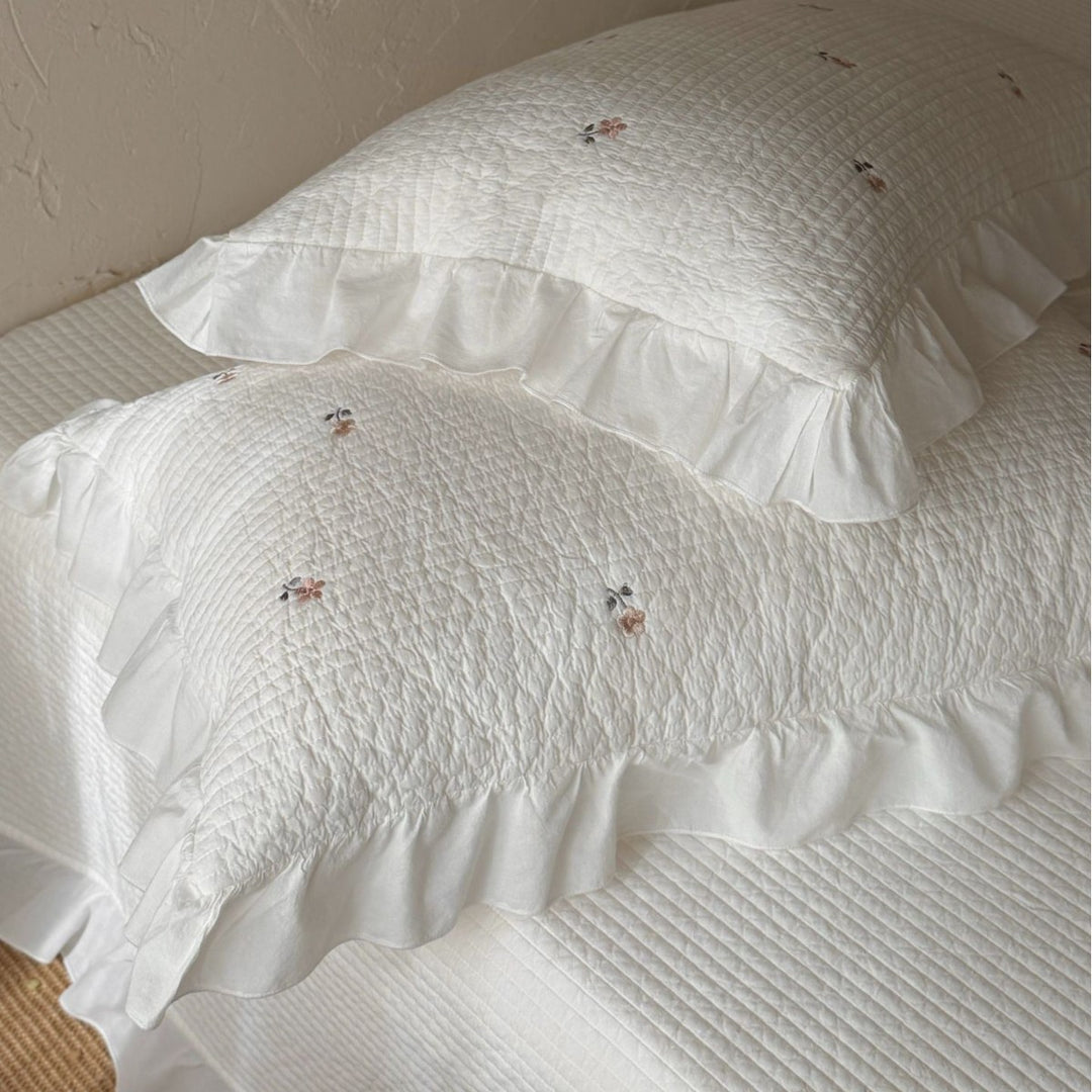 Quilted Ruffled Cotton Bedspread Set