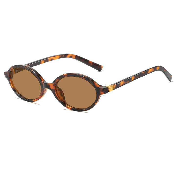 Vintage-Inspired Oval Frame Eyeglasses Stornfield