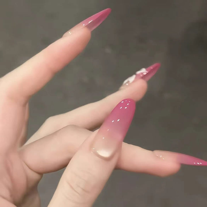 Premium Artistic Ombre Nail Extensions Stornfield