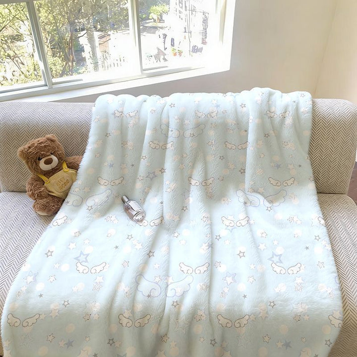 Plush Cloud Patterned Throw Blanket