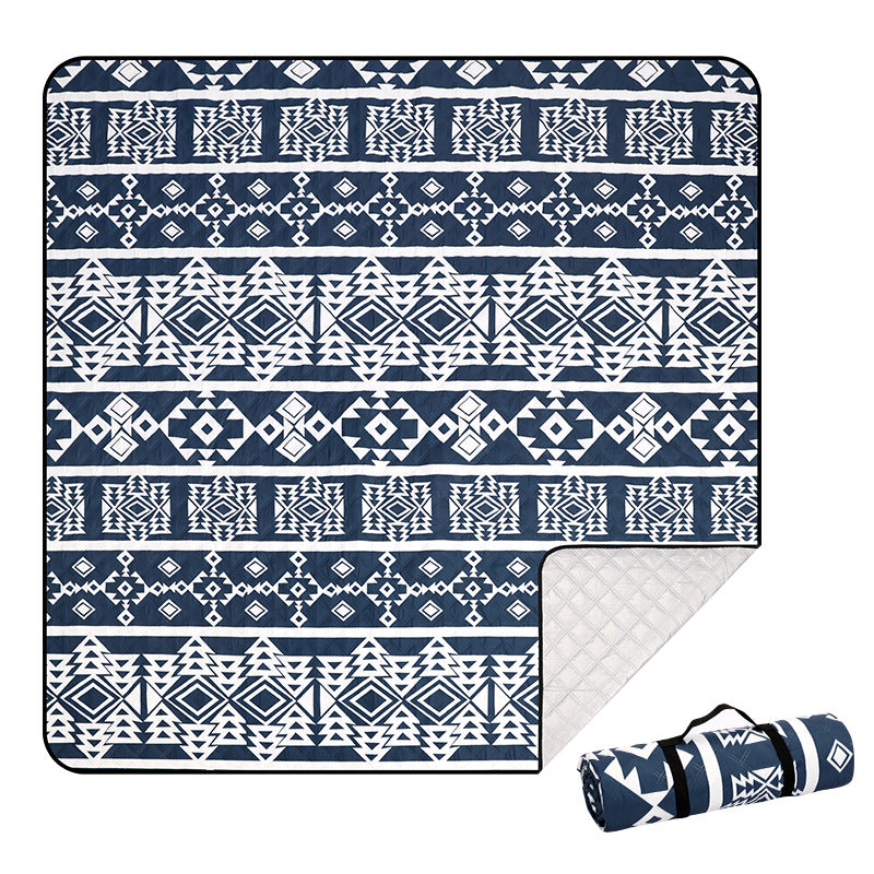Picnic blanket with water-repellent underside Stornfield