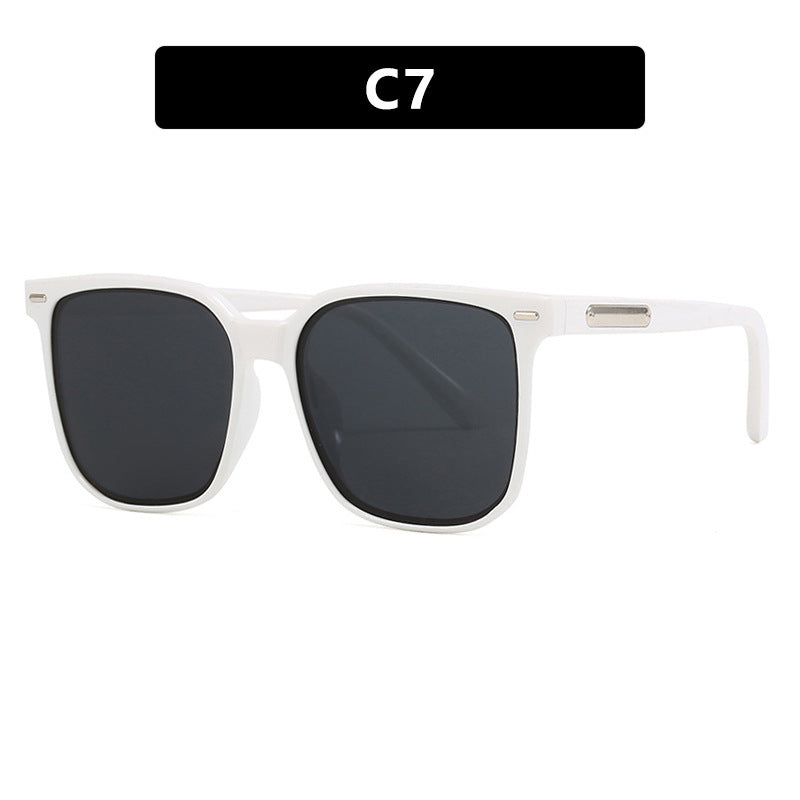 Women's sunglasses in a stylish and modern rectangular design Stornfield