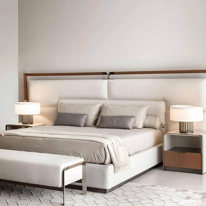 Elegant Round Table Lamp