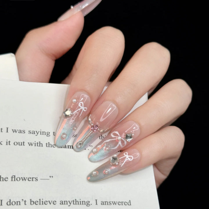 Elegant Gradient Press-On Nail Art Set