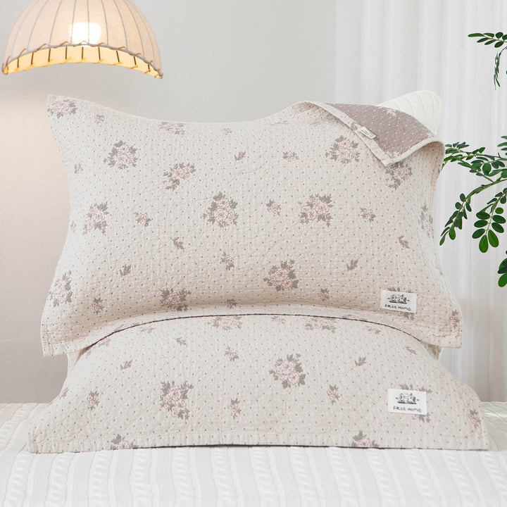 Women's pillowcase with modern checkered pattern Stornfield