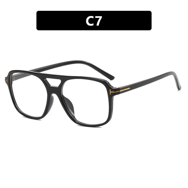 Ladies stylish sunglasses in modern rectangular design Stornfield