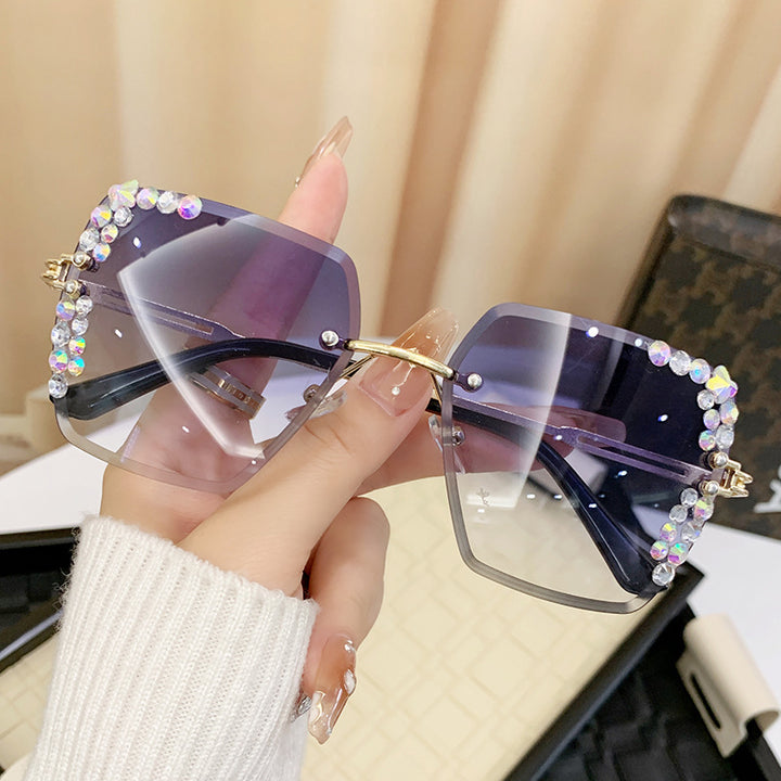 Ladies sunglasses with extravagant rhinestone frame Stornfield