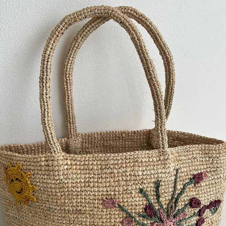 Handmade straw bag with floral embroidery design Stornfield