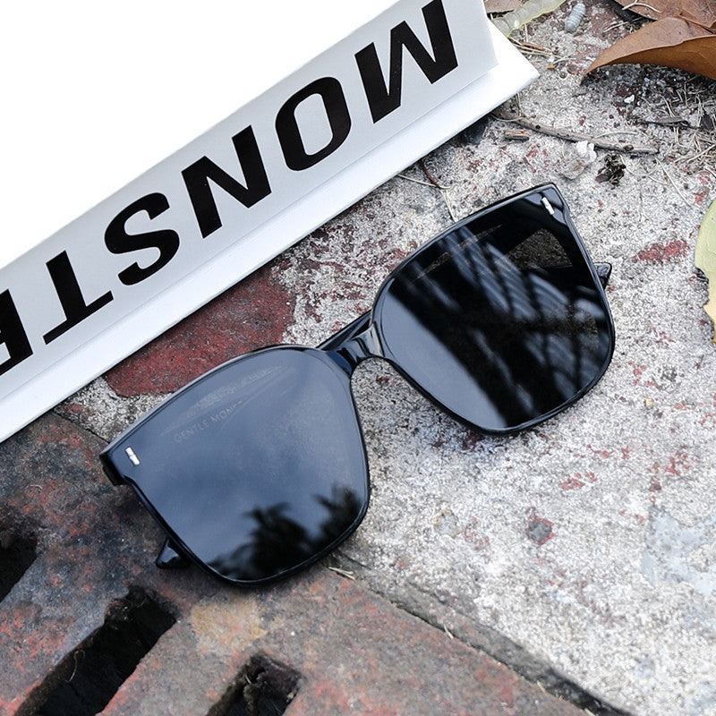 Stylish Oversized Sunglasses Stornfield