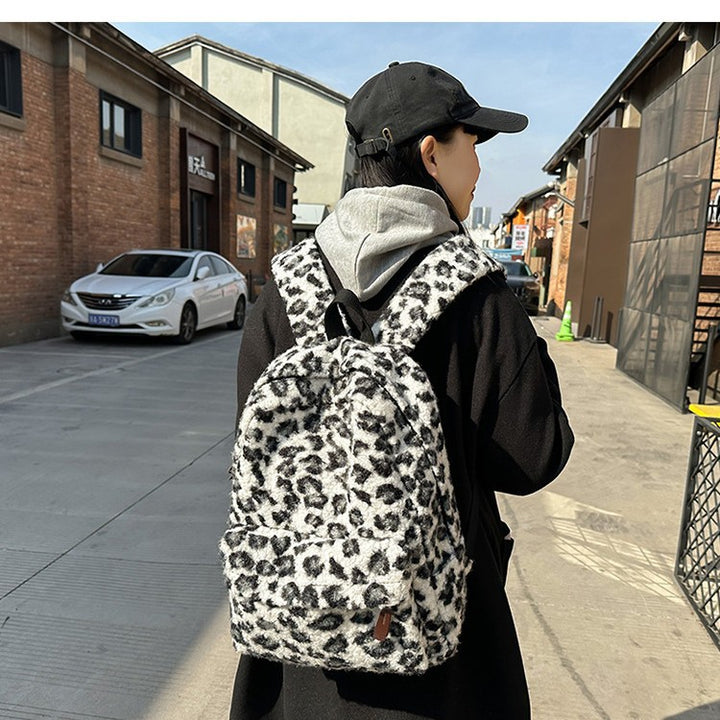 Fleece Rucksack In Trendy Leopard Print Stornfield