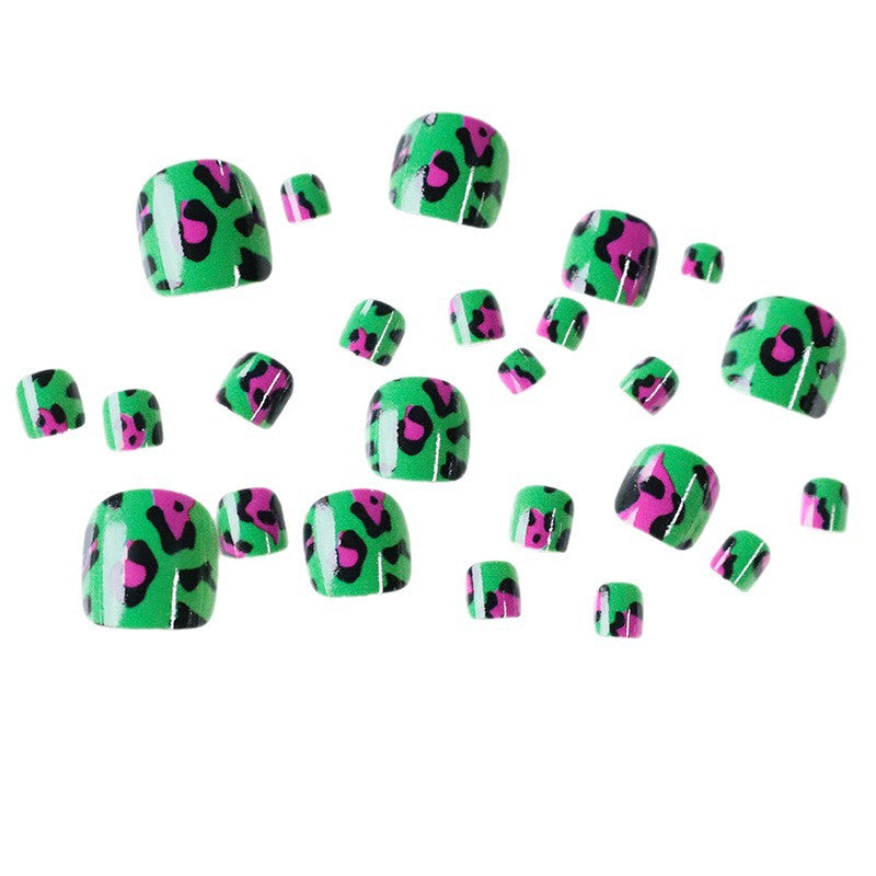 Creative Animal Print Nail Art Stornfield