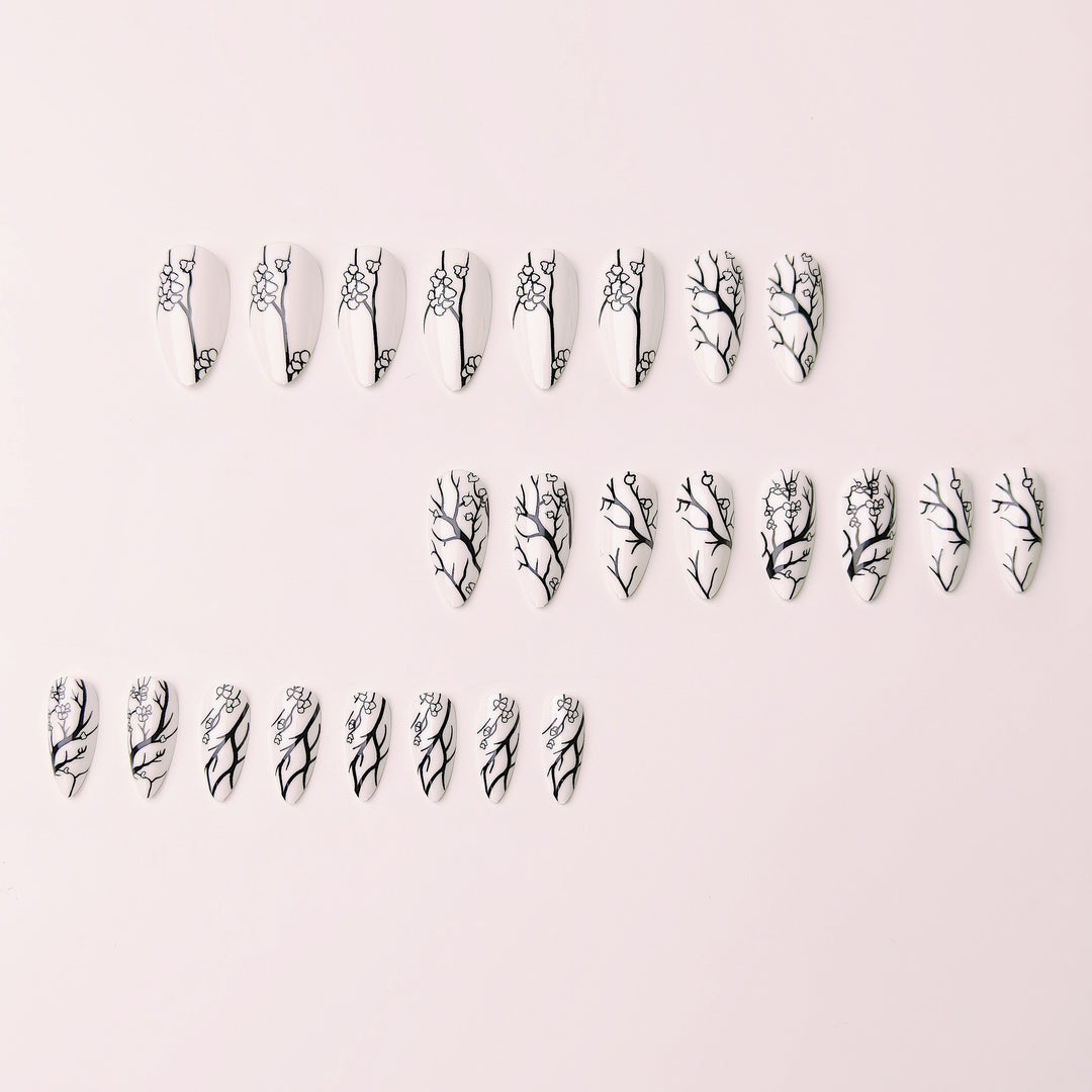 Artificial nails with elegant floral design Stornfield