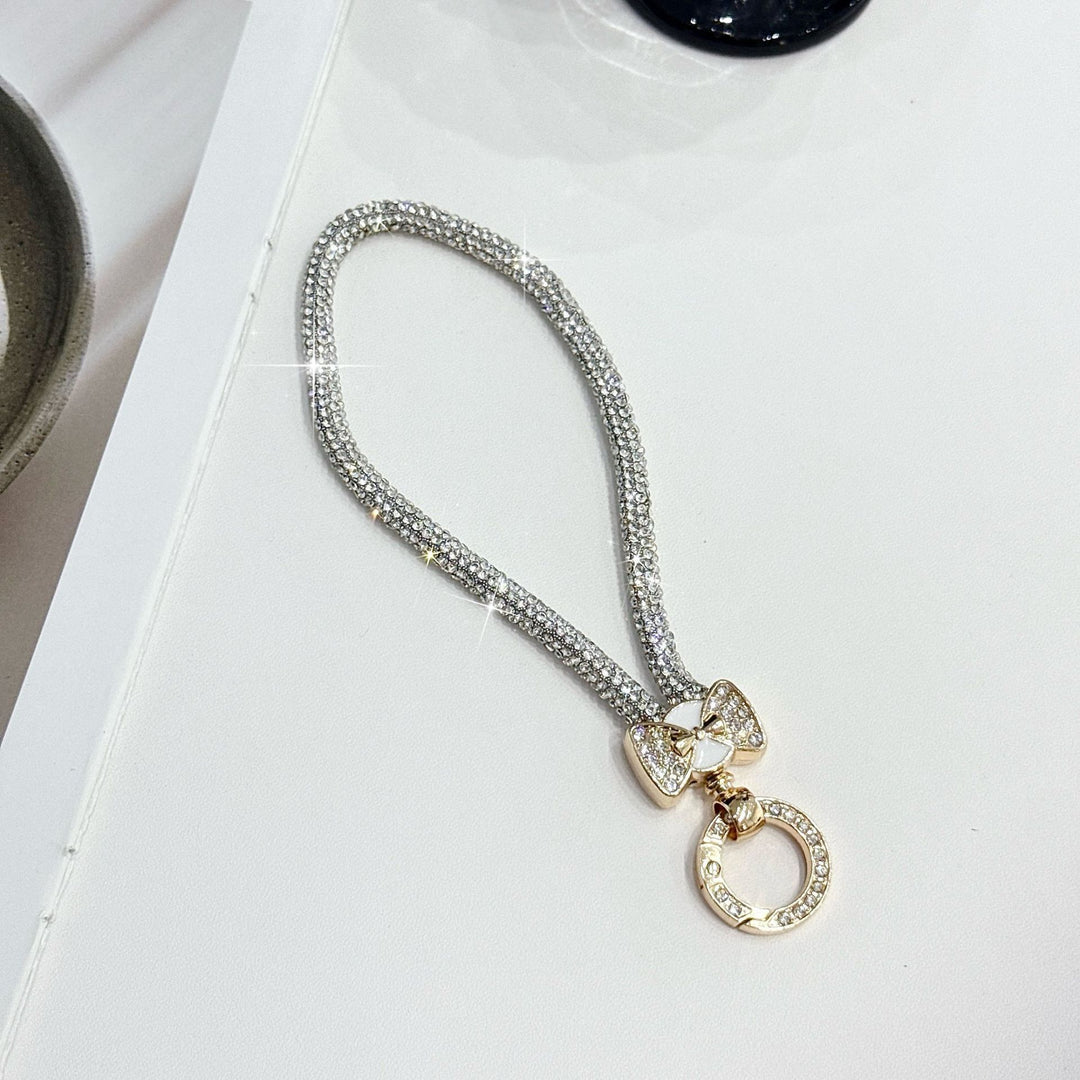 Elegant Bow Charm Necklace Stornfield