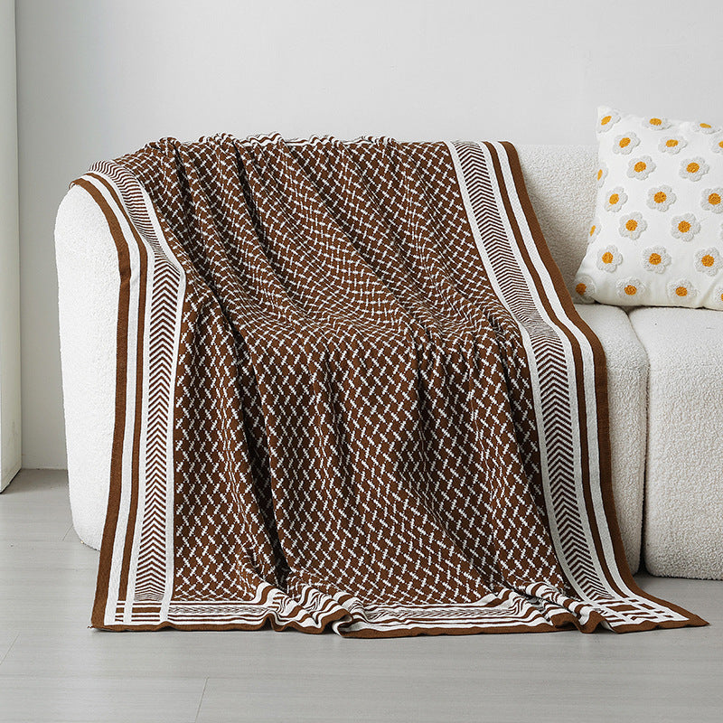 Women's Elegant Snuggle Blanket made of Soft Knit with Geometric Pattern Stornfield