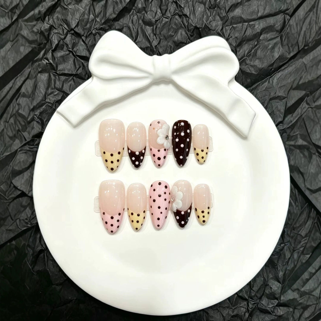 Whimsical Polka Dot Press-On Nail Set