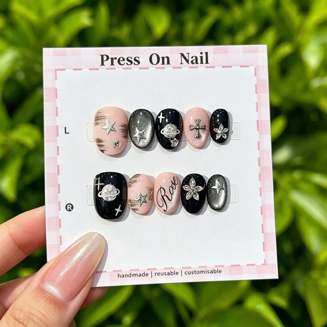 Elegant Reusable Press-On Nail Art Set with Floral Accents