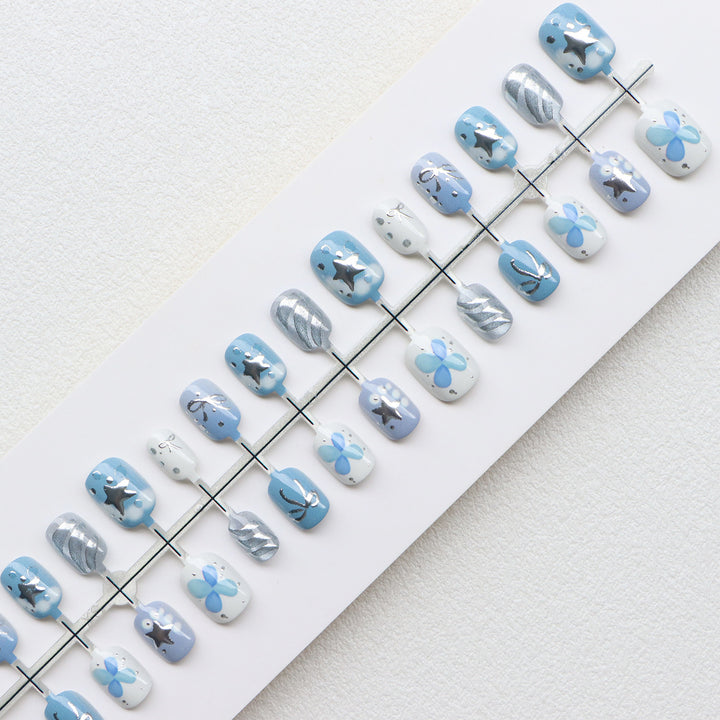 Artistic Star and Bow Press-On Nail Set Stornfield