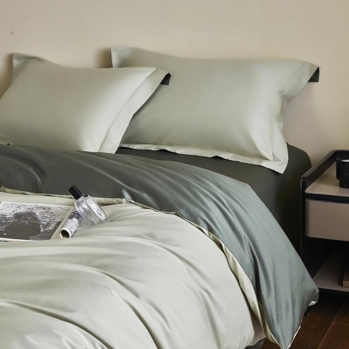 Luxurious Soft Silk Bedding Set
