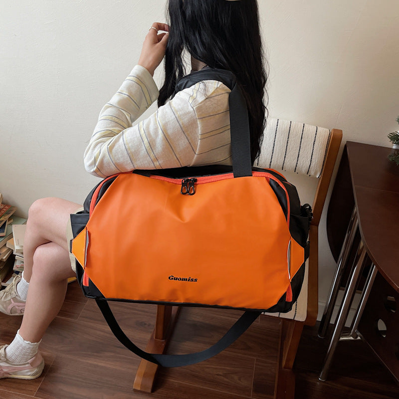 Versatile Travel Tote Stornfield