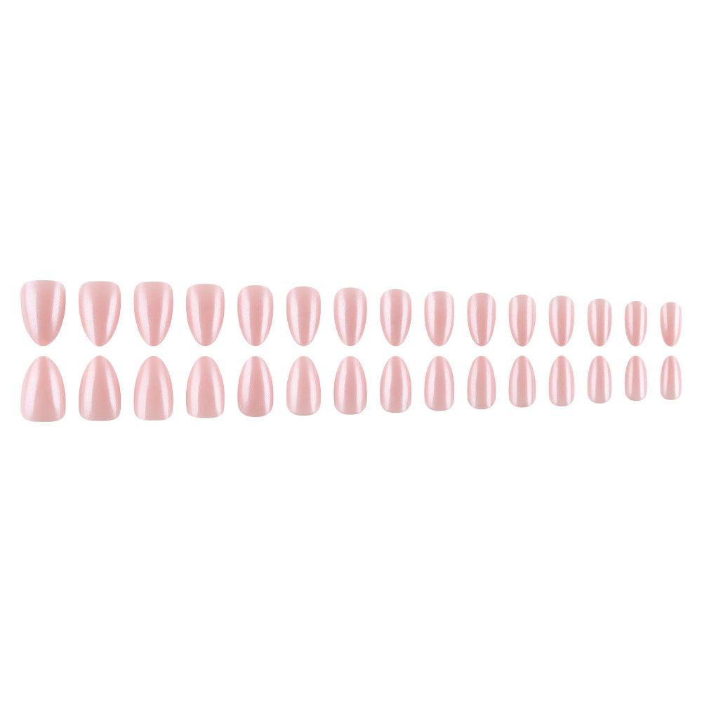 Elegant Almond-Shaped Press-On Nails Stornfield