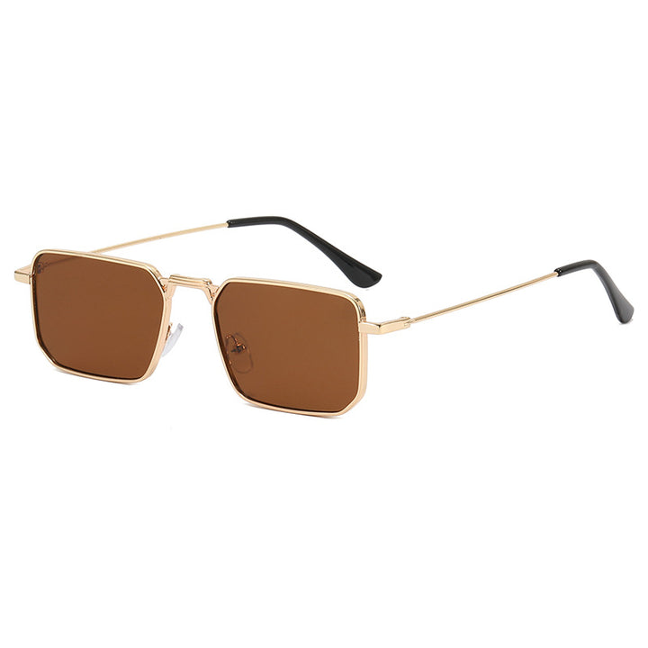Fashionable Oversized Sunglasses in Retro Style Stornfield