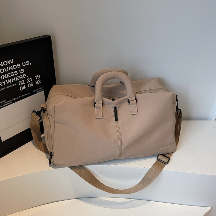 Modern travel bag with versatile carrying options Stornfield