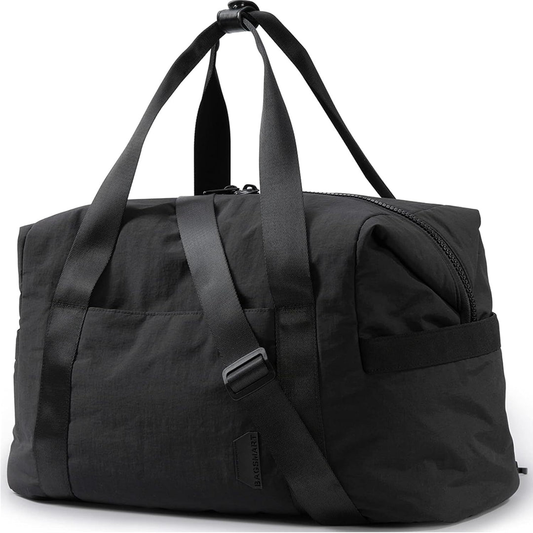 Sporty and Functional Travel Bag Stornfield