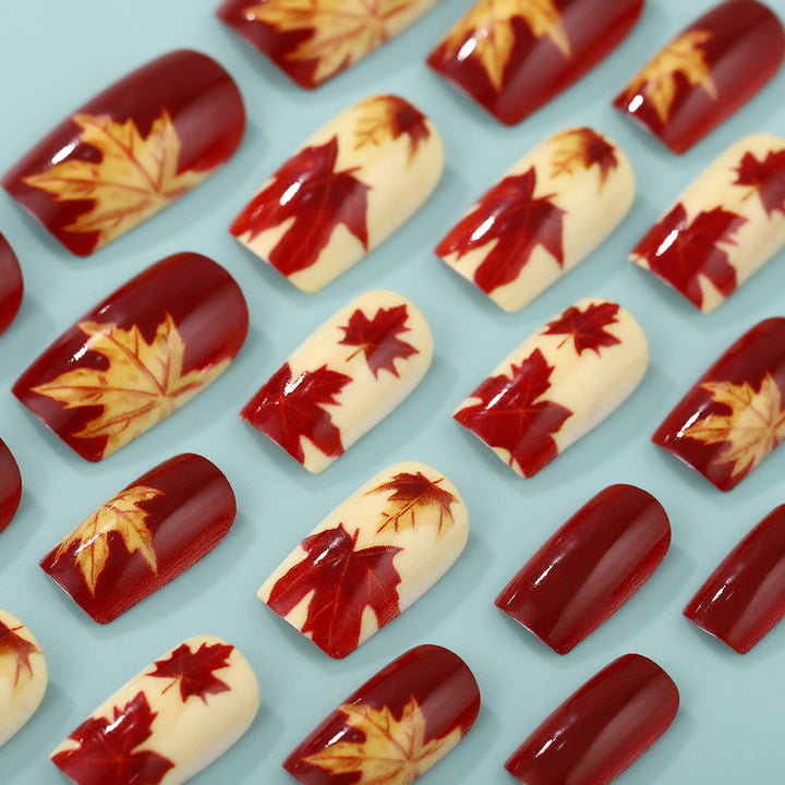 Artificial Nail Set with autumn leaves and various designs Stornfield