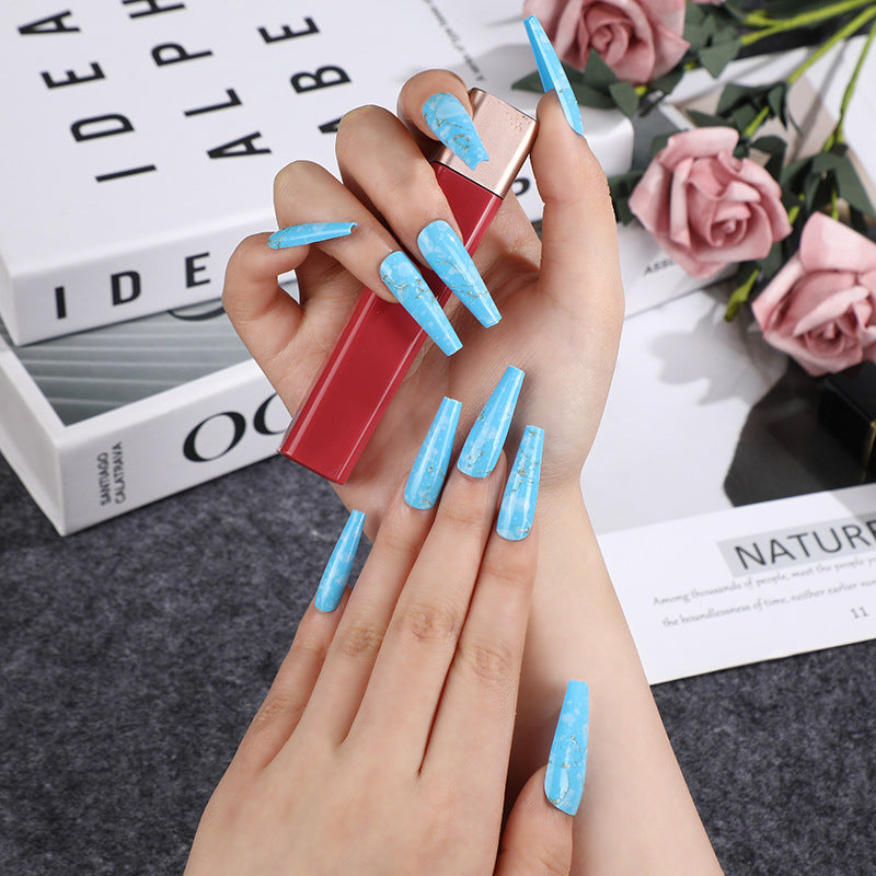 Artificial nails in elegant geometric design Stornfield