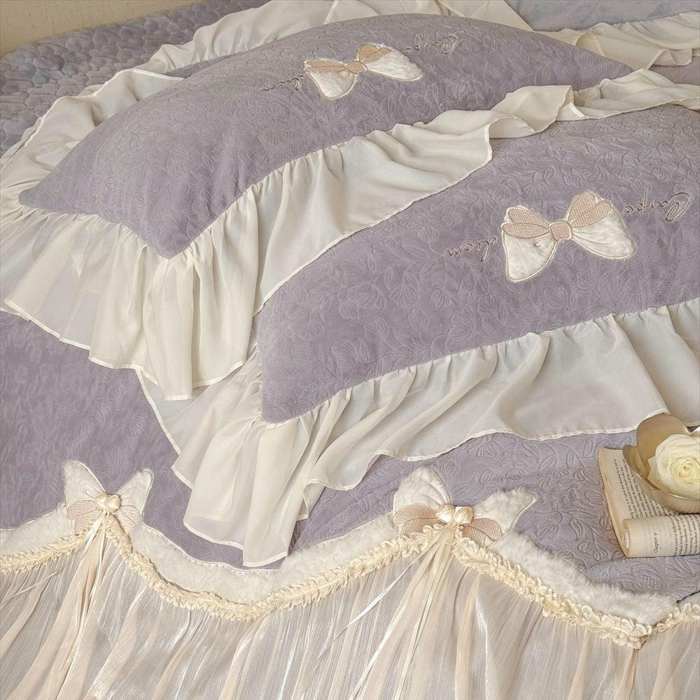Luxury Ruffled Jacquard Duvet Cover Set with Embroidered Pillow Shams