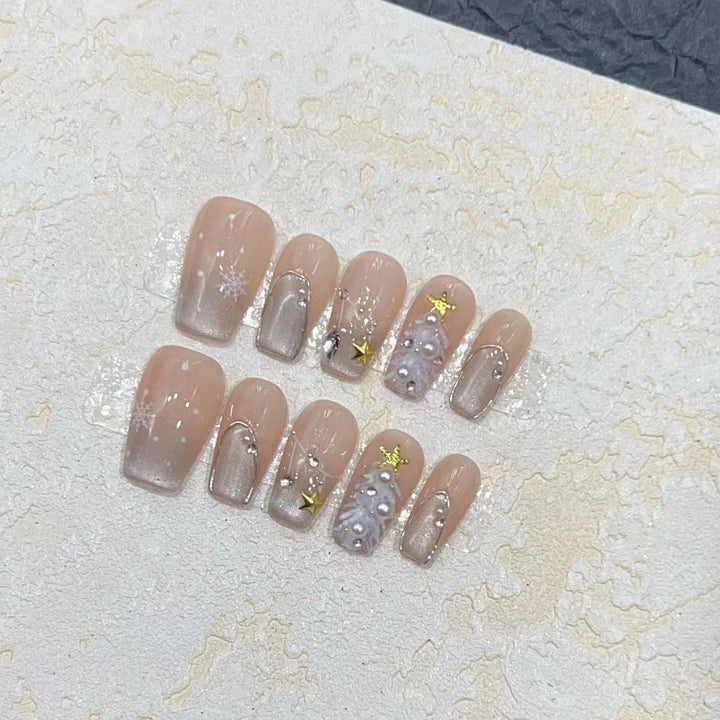 Elegant Press-On Nail Art Kit with Decorative Gem Accents Stornfield