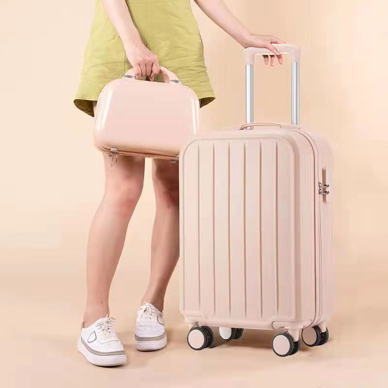 Durable Hard-Shell Spinner Luggage Stornfield