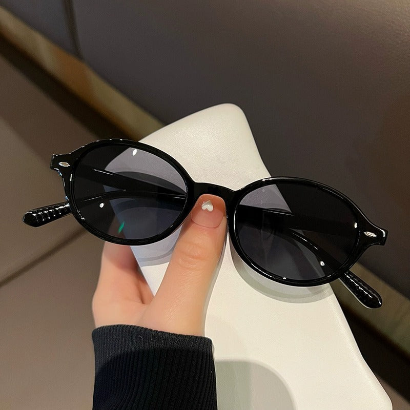 Vintage Oval Frame Sunglasses Stornfield