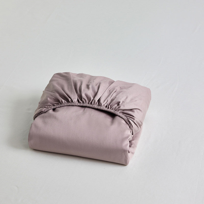 Deep-Pocket Fitted Bed Sheet with All-Around Elastic Cotton-Sateen Fit