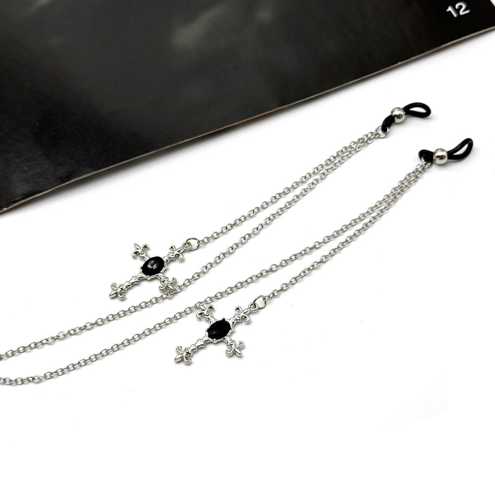 Ornate Skull Pendant Eyewear Chain Stornfield