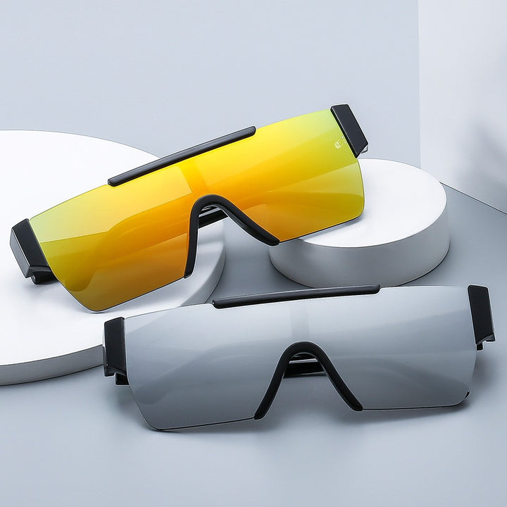 Ladies Sporty Oversized Sunglasses with Modern Protective Frame Stornfield