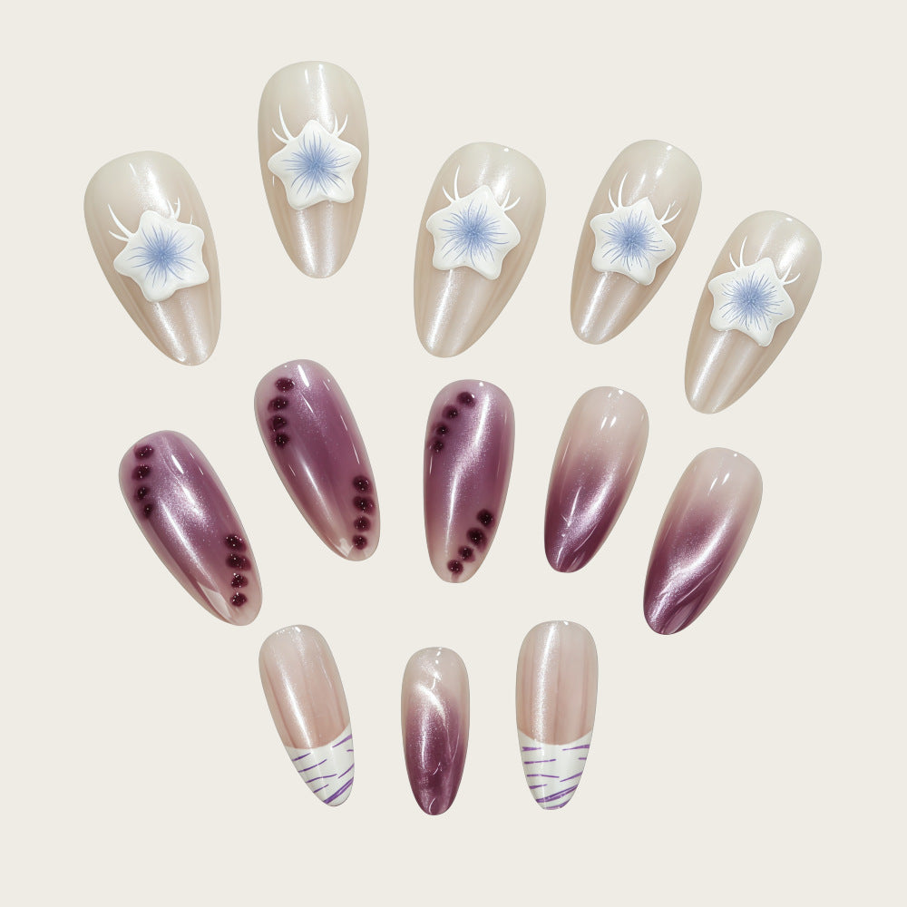 Creative artificial nails with floral design Stornfield