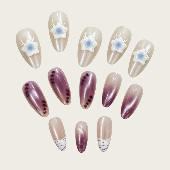Creative artificial nails with floral design Stornfield
