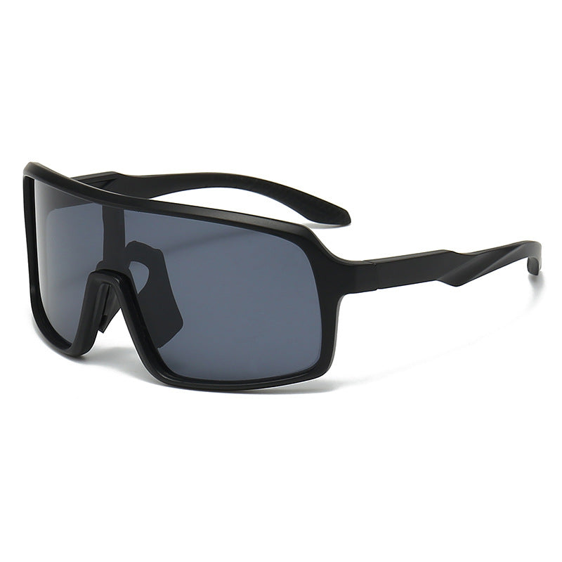 Ladies fashionable sunglasses in a futuristic design with large lenses Stornfield