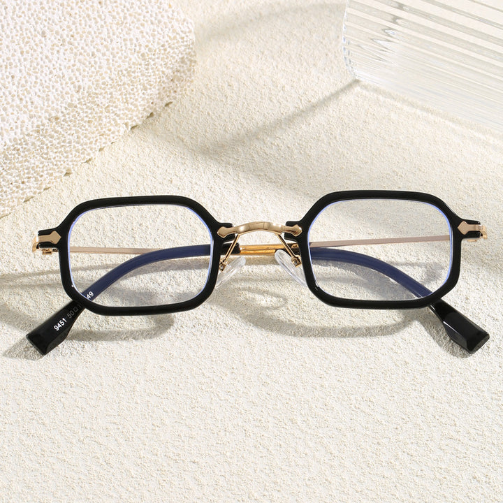 Fashionable Oversized Sunglasses in Modern Design Stornfield