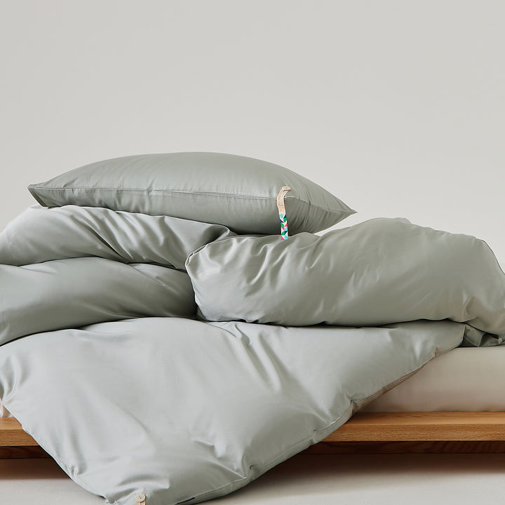 Minimalist Silky-Touch Microfiber Duvet Cover Set with Pillowcases