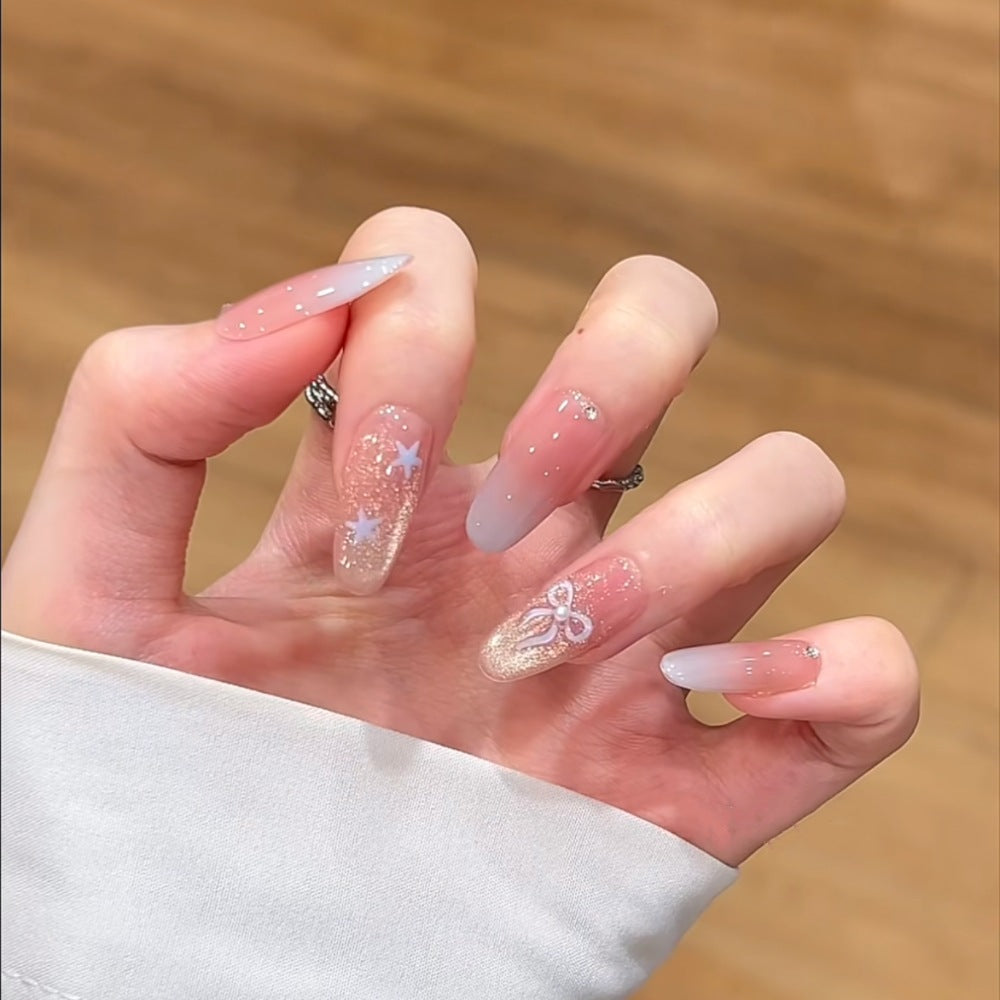 Artistic Press-On Nail Set with Star Design Stornfield