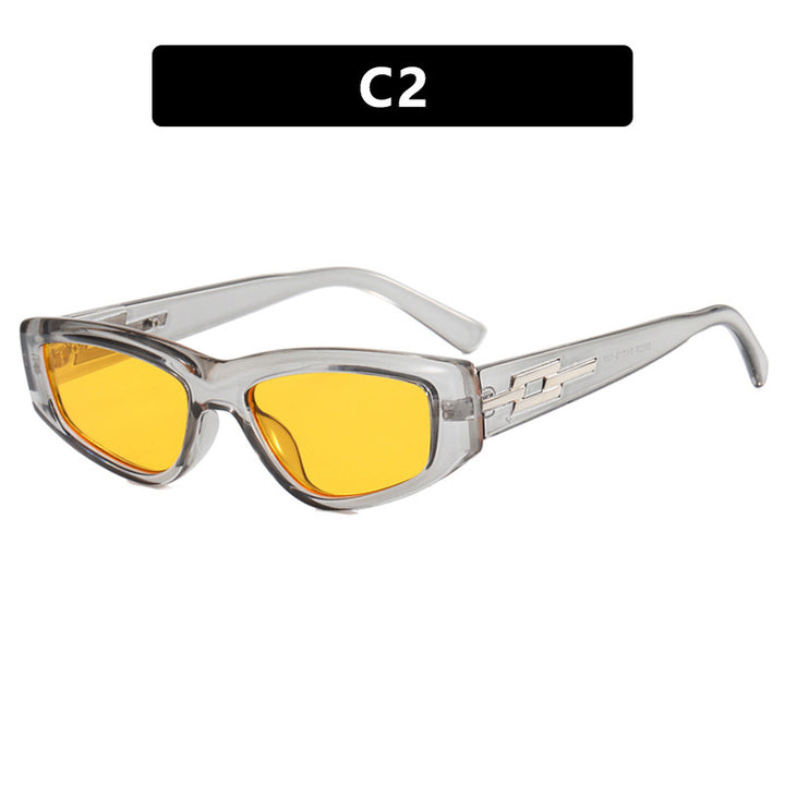 Women's fashionable sunglasses in trendy cat-eye design Stornfield