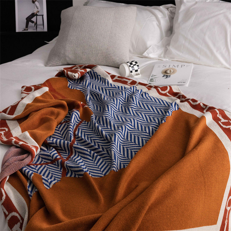 Oversized Jacquard Herringbone Knit Bed Throw with Equestrian Bit Border