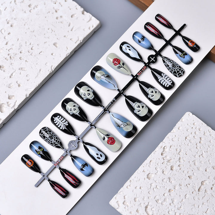 Halloween-Themed Decorative Press-On Nail Set Stornfield