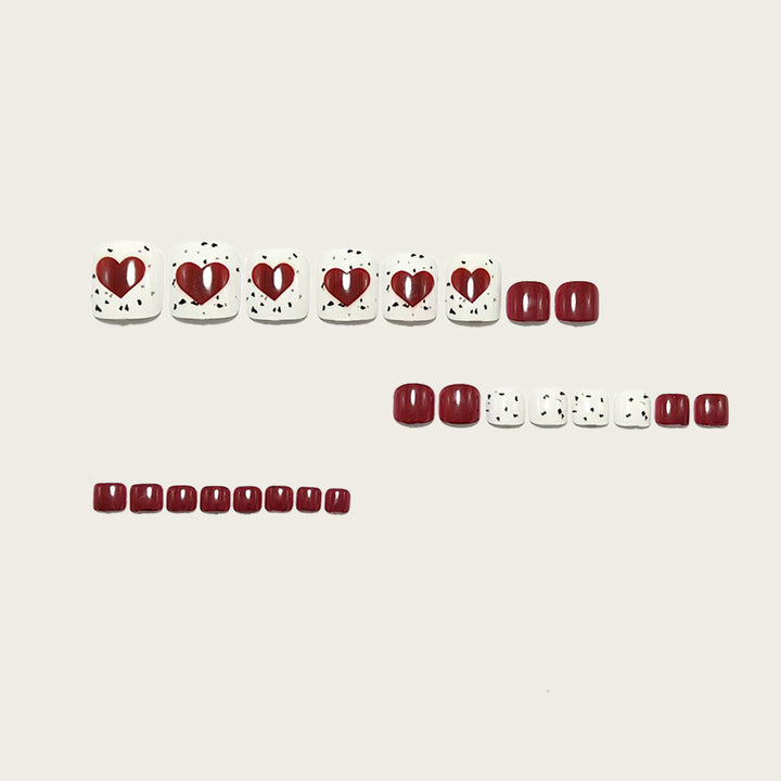 Artificial nails in romantic heart design Stornfield